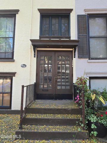 106 Chestnut Street, Albany, NY 12210