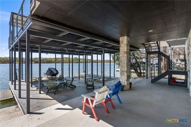 926 Scenic Loop, Kingsland, TX 78639