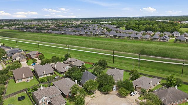 6343 Bain Drive, Missouri City, TX 77459