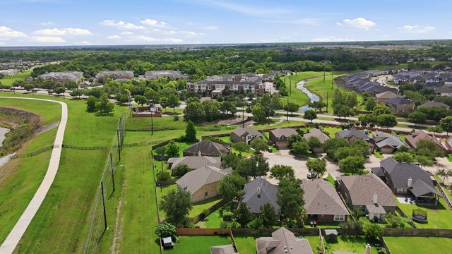 6343 Bain Drive, Missouri City, TX 77459
