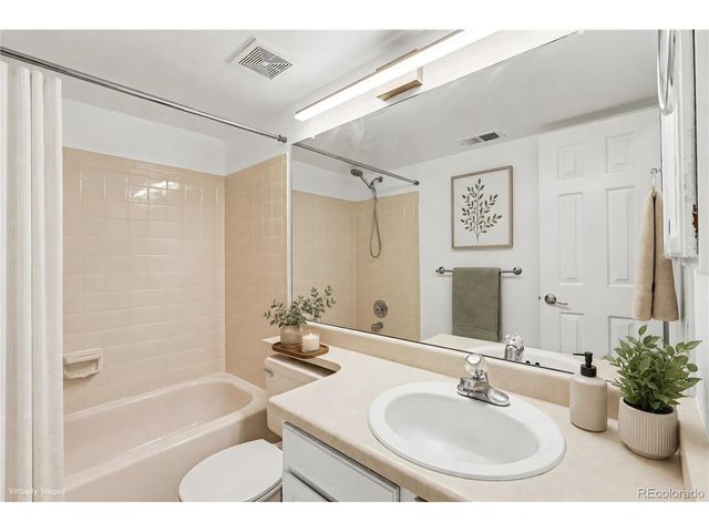 6880 Zenobia Cir 4, Westminster, CO 80030