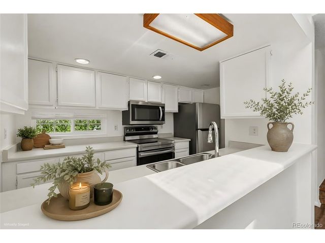 6880 Zenobia Cir 4, Westminster, CO 80030