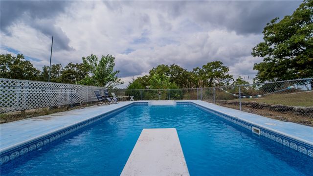 1481 Madison 7855, Huntsville, AR 72740