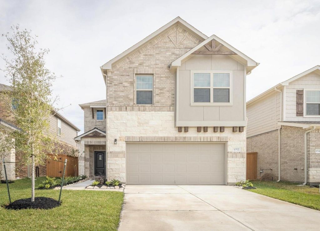 1052 Greenshank Drive, Katy, TX 77493
