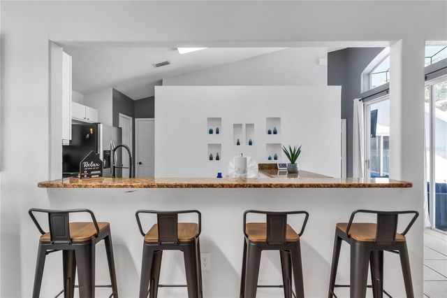 247 OAK CHASE PLACE, Davenport, FL 33896