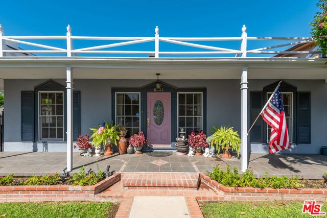 5031 Nagle Avenue, Los Angeles, CA 91423