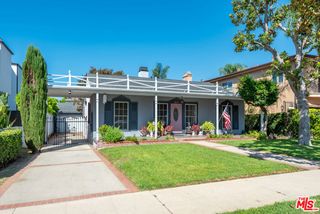 5031 Nagle Avenue, Los Angeles, CA 91423