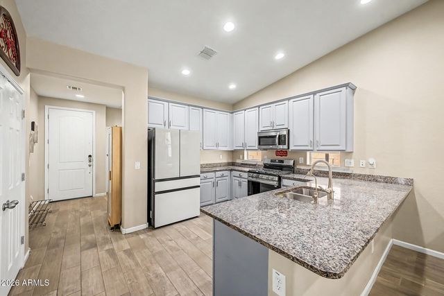 3862 E NARROWLEAF Drive, Gilbert, AZ 85298