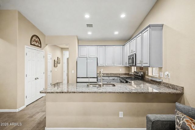 3862 E NARROWLEAF Drive, Gilbert, AZ 85298