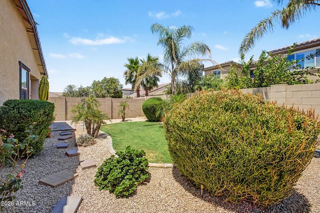 3862 E NARROWLEAF Drive, Gilbert, AZ 85298