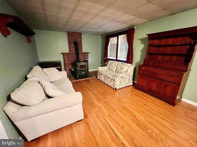 28 N 19TH ST, Ashland, PA 17921