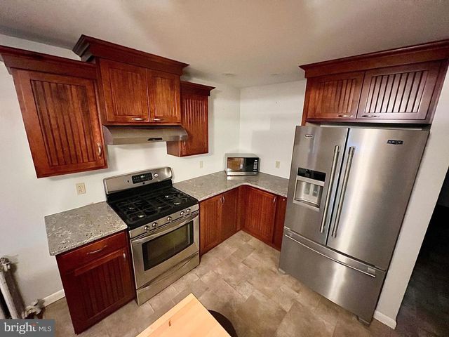 28 N 19TH ST, Ashland, PA 17921