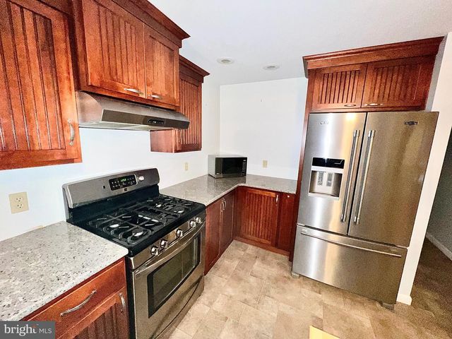 28 N 19TH ST, Ashland, PA 17921