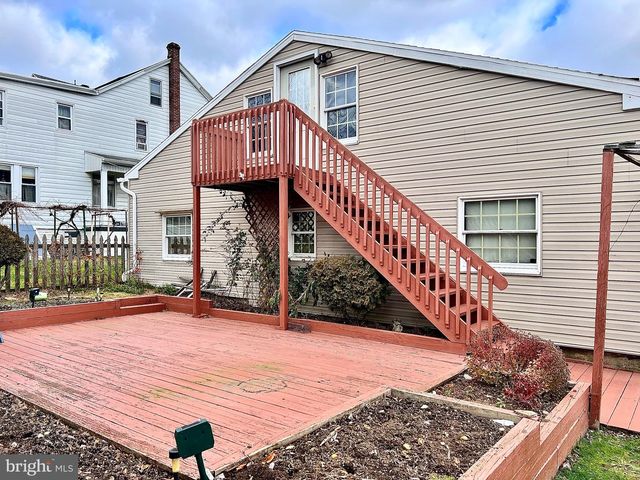 28 N 19TH ST, Ashland, PA 17921