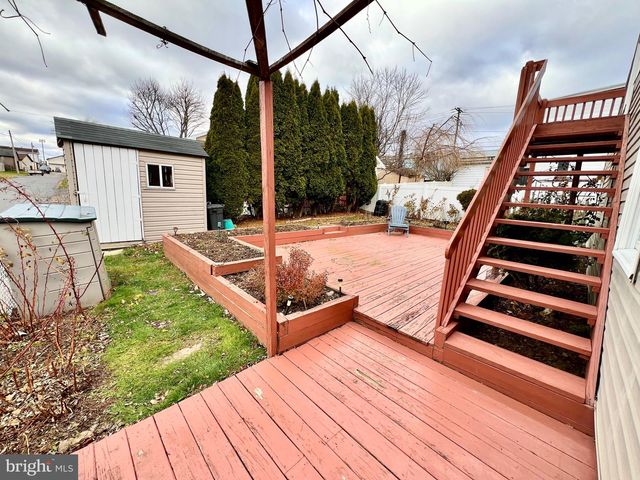 28 N 19TH ST, Ashland, PA 17921