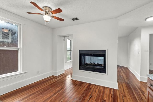522 S OSCEOLA AVENUE, Orlando, FL 32801