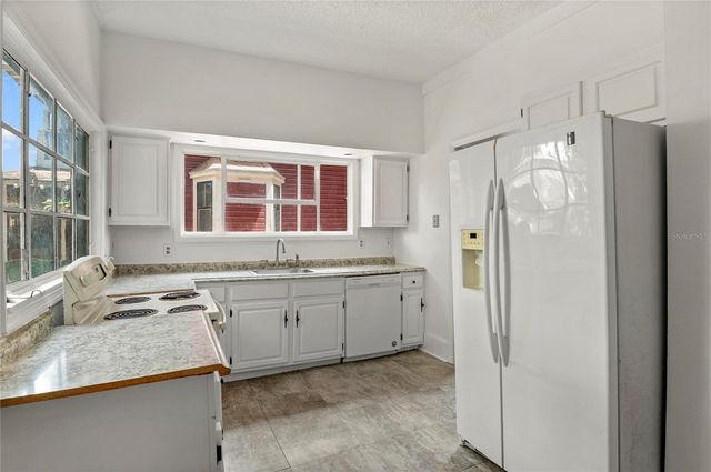 522 S OSCEOLA AVENUE, Orlando, FL 32801