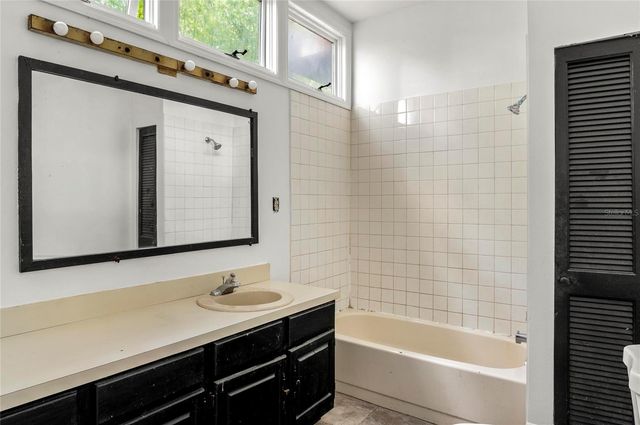 522 S OSCEOLA AVENUE, Orlando, FL 32801