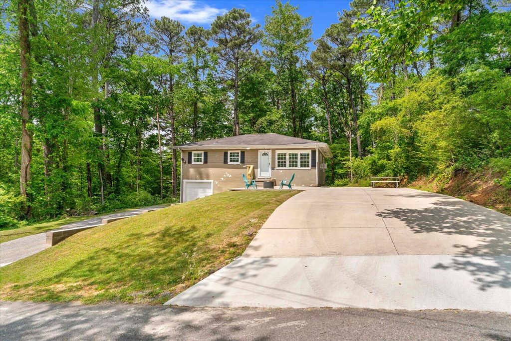171 Keith Street, Dalton, GA 30721