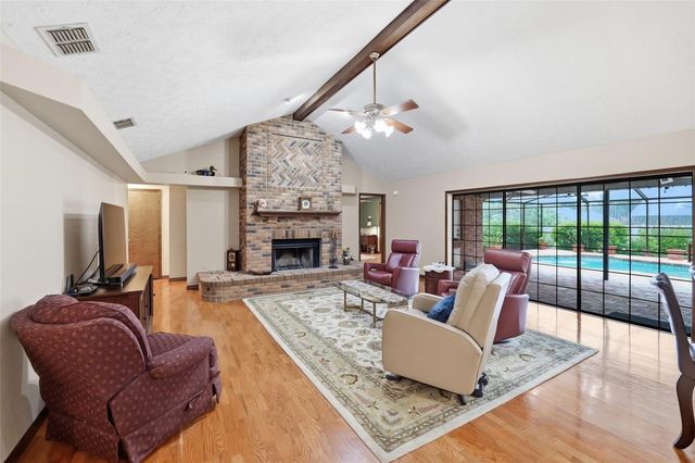 411 SUMMIT CHASE DRIVE, Valrico, FL 33594