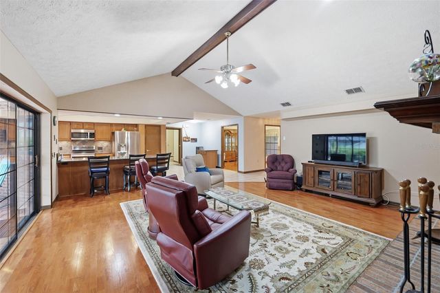 411 SUMMIT CHASE DRIVE, Valrico, FL 33594