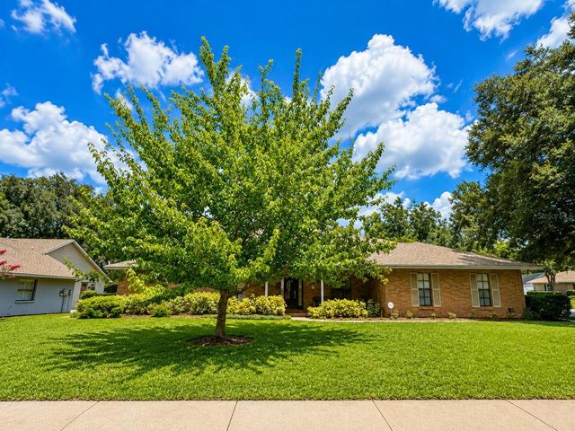 411 SUMMIT CHASE DRIVE, Valrico, FL 33594