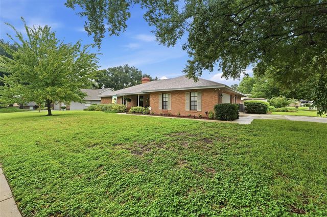 411 SUMMIT CHASE DRIVE, Valrico, FL 33594