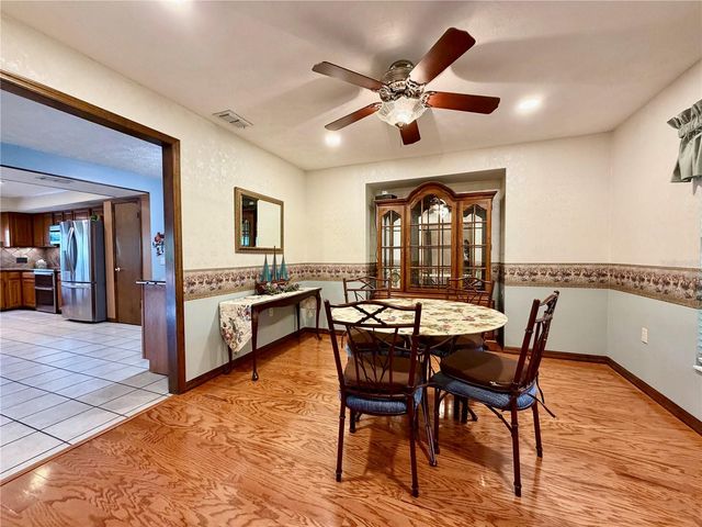 411 SUMMIT CHASE DRIVE, Valrico, FL 33594