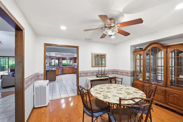 411 SUMMIT CHASE DRIVE, Valrico, FL 33594