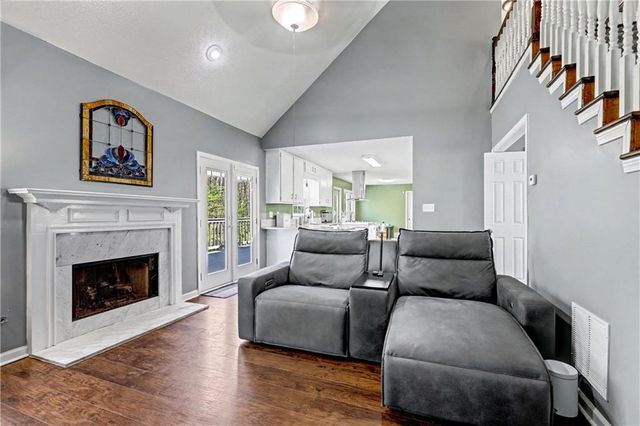 285 Creekside Way, Mcdonough, GA 30252