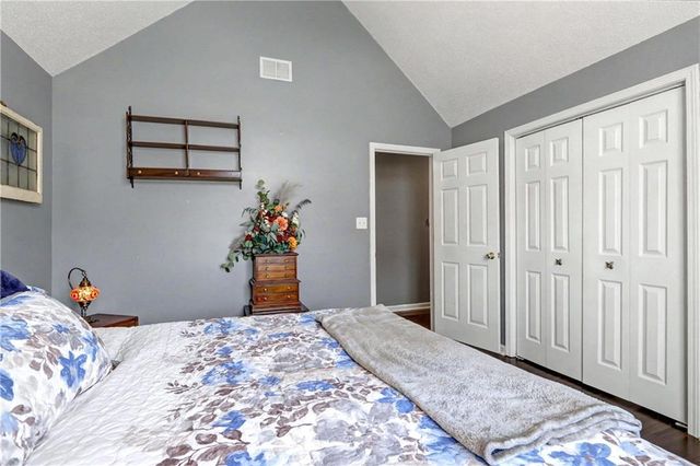285 Creekside Way, Mcdonough, GA 30252