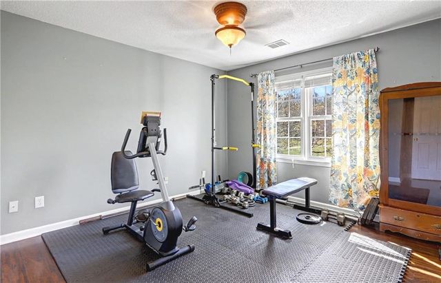 285 Creekside Way, Mcdonough, GA 30252