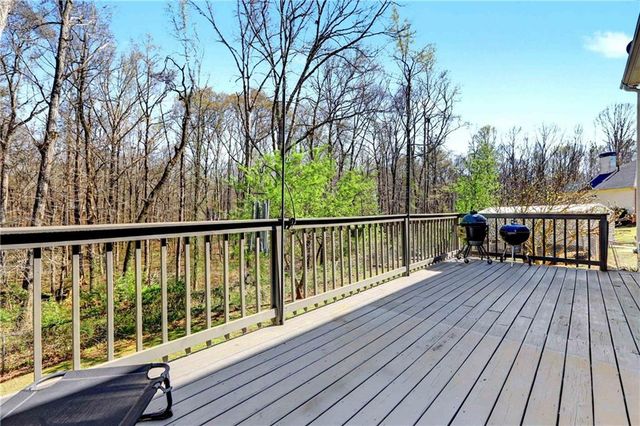 285 Creekside Way, Mcdonough, GA 30252