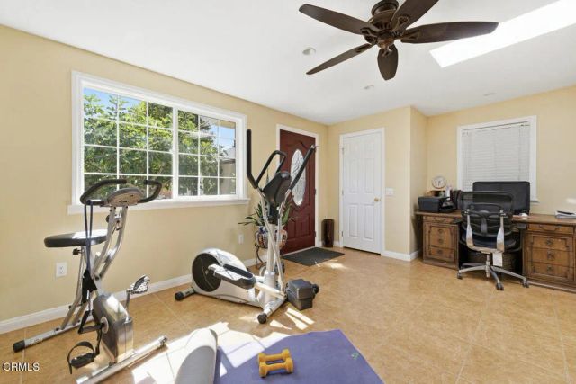 386 Larmier Avenue, Oak View, CA 93022