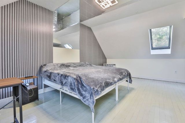 24 Suffolk Court, Bedford, NH 03110