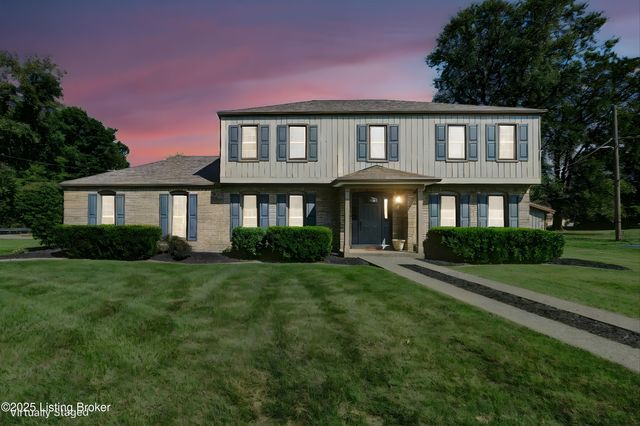 1408 Gutford Rd, Clarksville, IN 47129