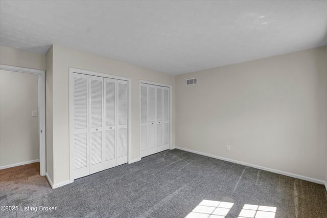 1408 Gutford Rd, Clarksville, IN 47129