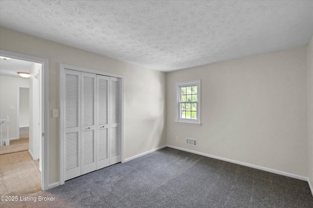 1408 Gutford Rd, Clarksville, IN 47129