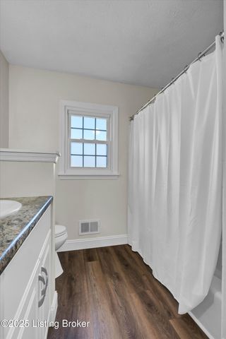 1408 Gutford Rd, Clarksville, IN 47129