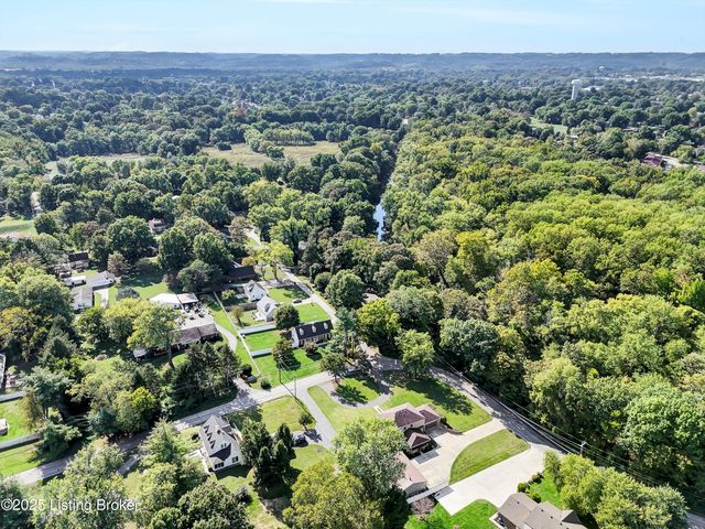 1408 Gutford Rd, Clarksville, IN 47129