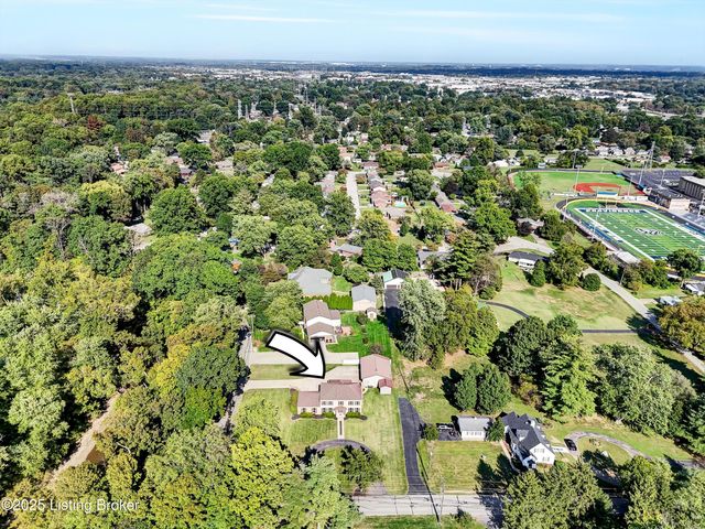 1408 Gutford Rd, Clarksville, IN 47129