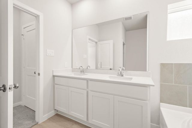 23606 Zinfandel Drive, Alvin, TX 77511