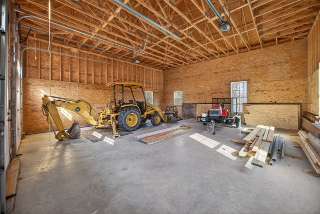 147 Dunrobin Ct, Sparta, TN 38583