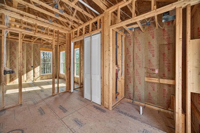 147 Dunrobin Ct, Sparta, TN 38583