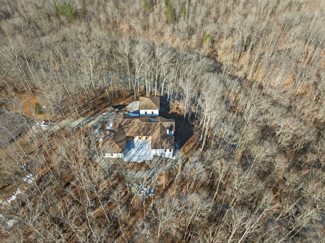 147 Dunrobin Ct, Sparta, TN 38583