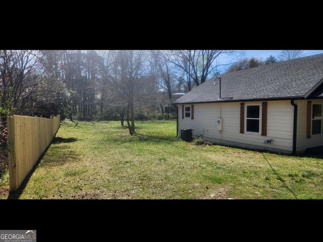 112 Galloway Street, Cornelia, GA 30531