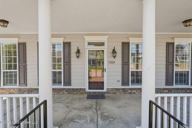 7326 Stone Ridge Drive, Olive Branch, MS 38654