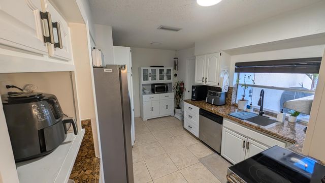 11640 NW 32nd Manor, Sunrise, FL 33323