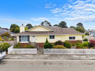 1865 Manzanita Street, Mckinleyville, CA 95519