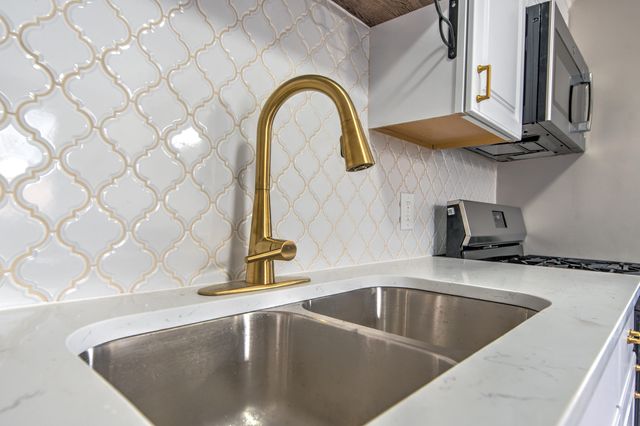 1000 Durbin Street, Gary, IN 46406